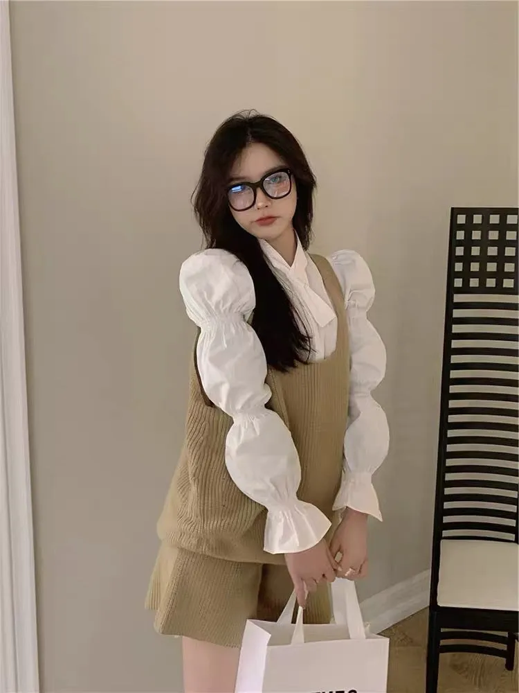 2023 New Light Mature Khaki Sweater Vest Vest Suit Puff Sleeve Lotus Sleeve White Shirt Three-piece Suit