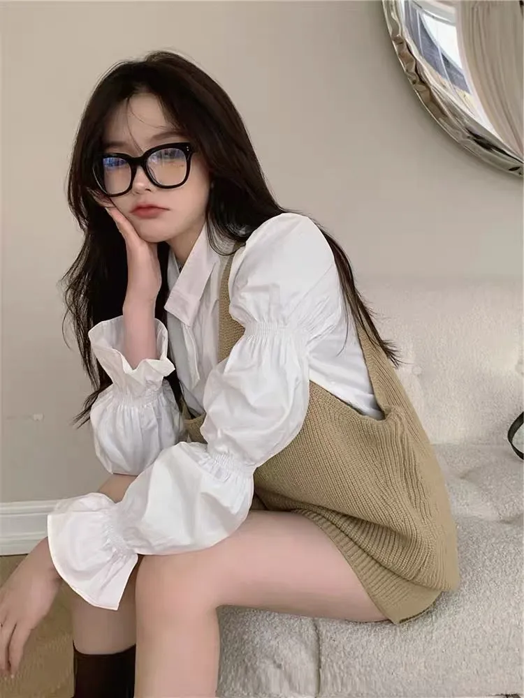 2023 New Light Mature Khaki Sweater Vest Vest Suit Puff Sleeve Lotus Sleeve White Shirt Three-piece Suit