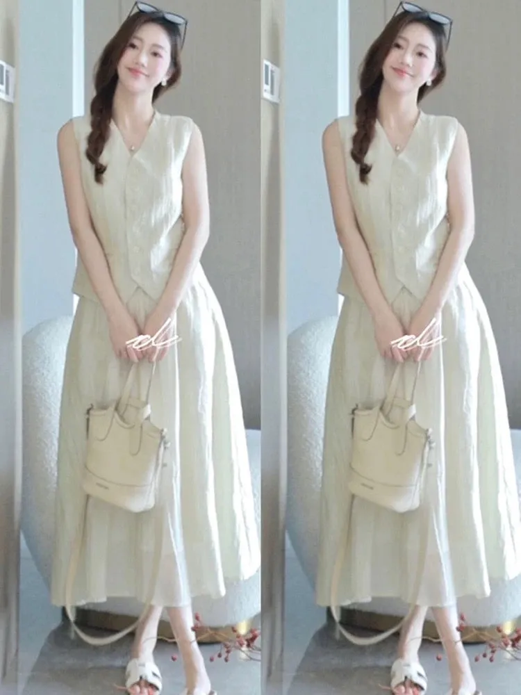 2024 new summer commuter women's clothing, elegant, age-reducing, fashionable sleeveless vest and skirt two-piece suit