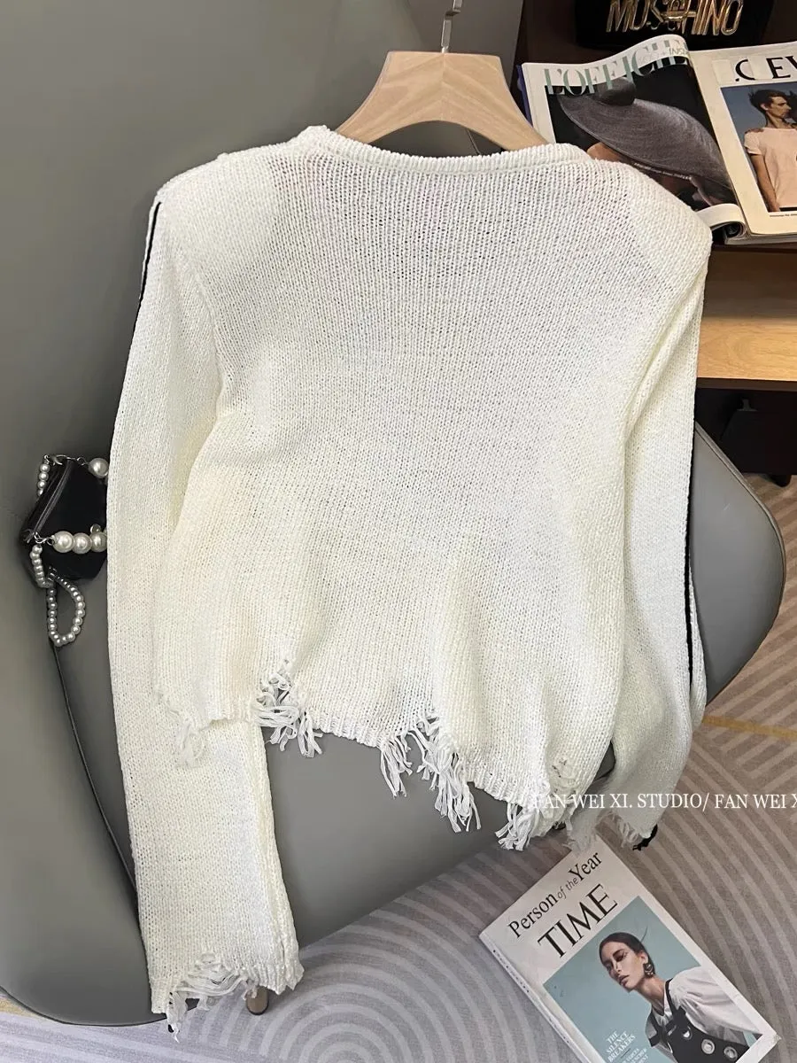 Autumn new hot girl hollow loose and versatile tassel shoulder pad pullover round neck long-sleeved sweater women's short top (B