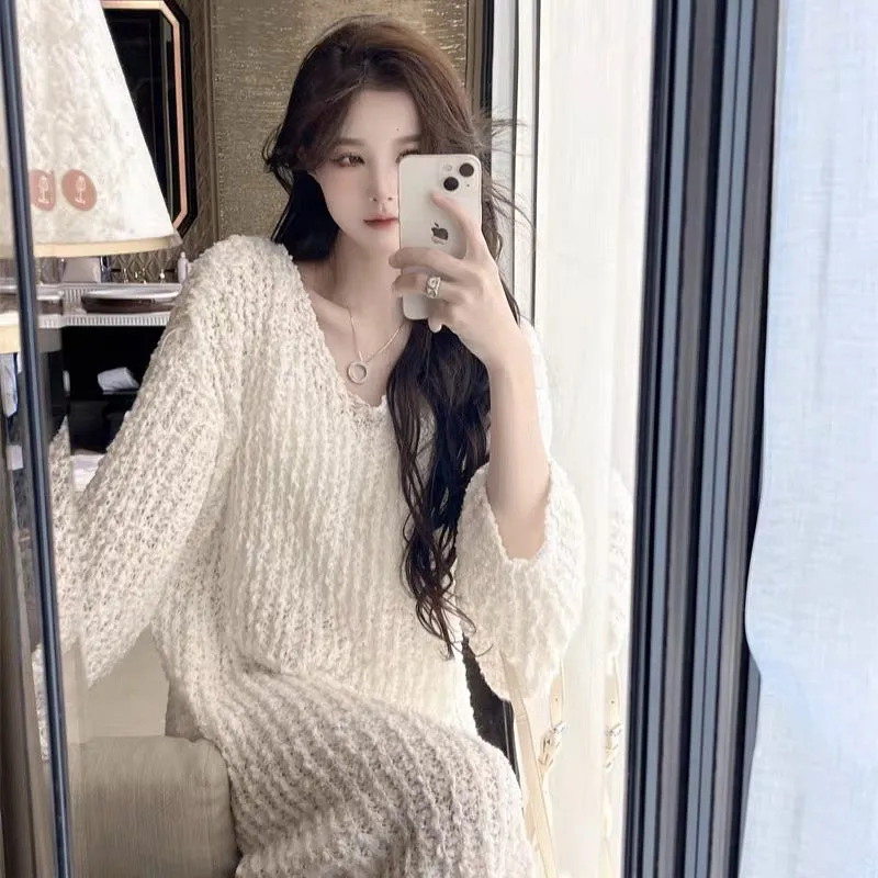 Casual, lazy style hooded long-sleeved sweater dress, autumn and winter Korean style loose A-line skirt, fashionable and versati