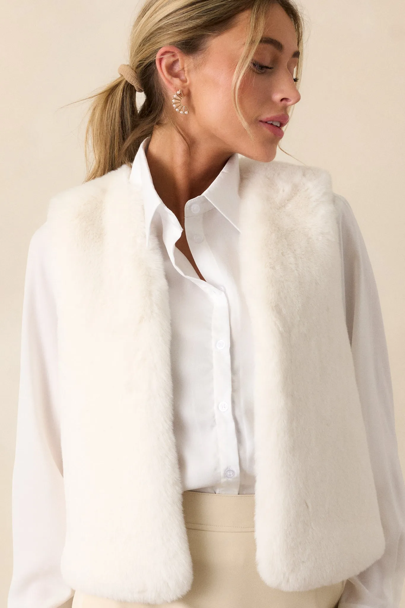 Cuddly Keepsake Off White Faux Fur Vest