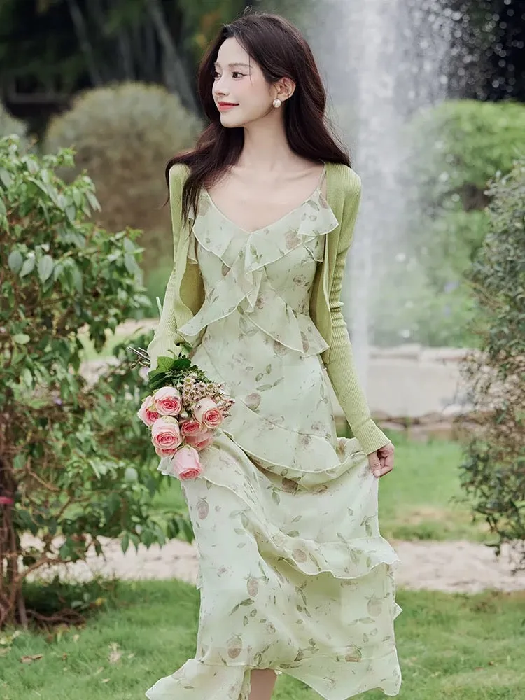 French beautiful floral dress for women summer 2024 new high-end super fairy green suspender cardigan two-piece set