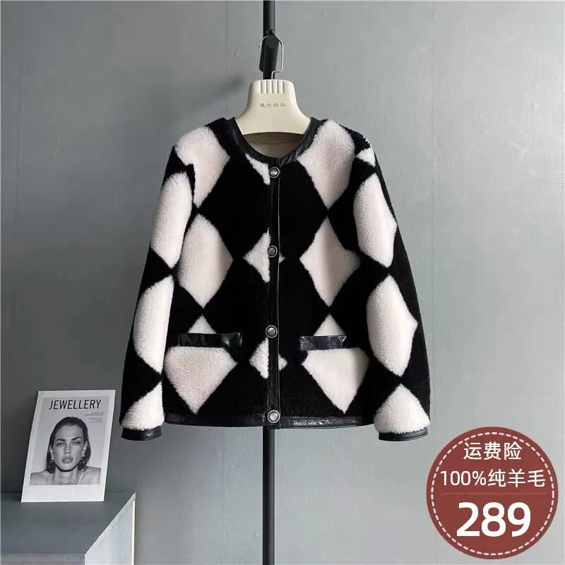 Haining Fur 2023 new checkerboard style young lamb fur all-in-one leather collar cardigan jacket T3461