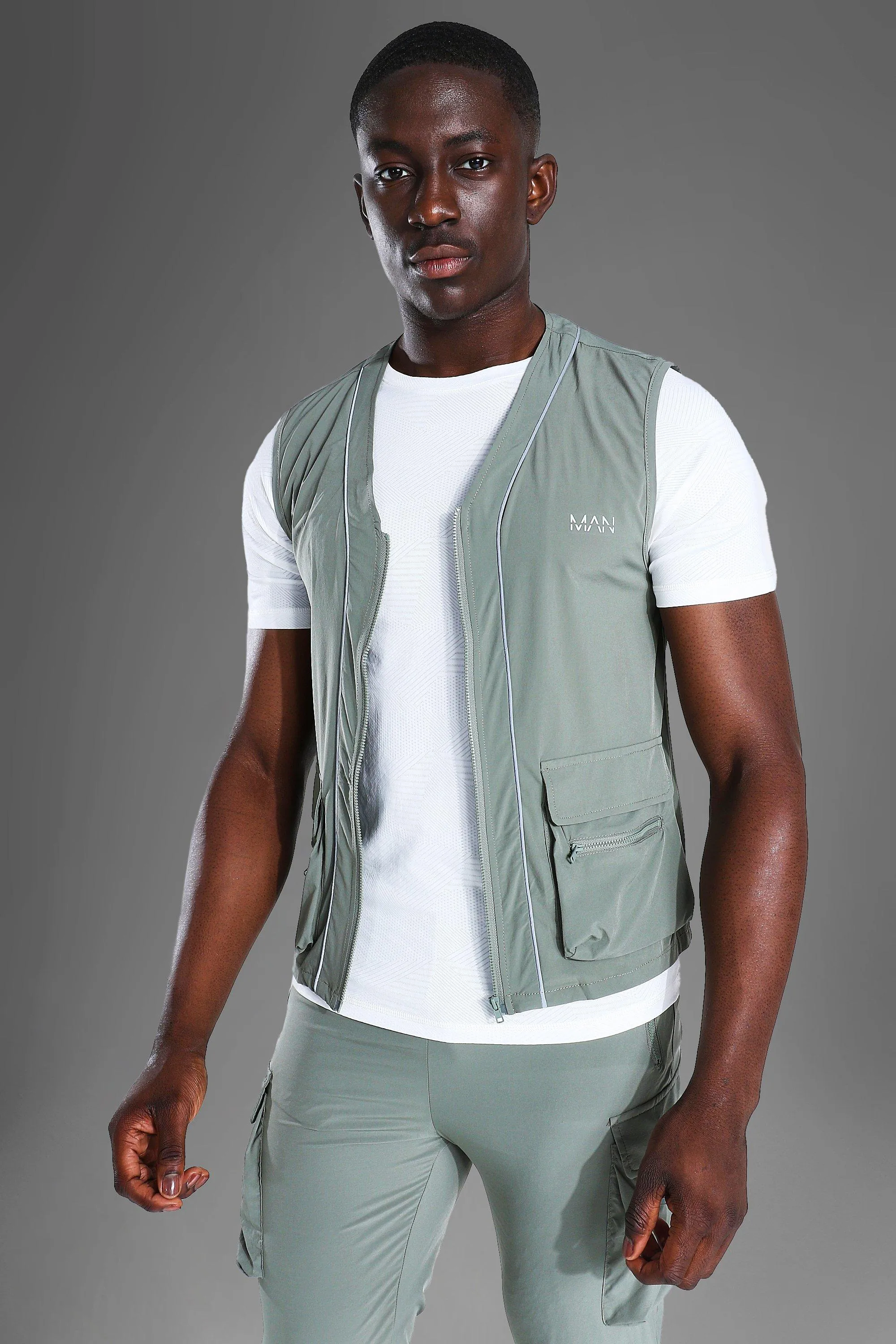 Man Active Gym Lightweight Cargo Vest | boohooMAN UK