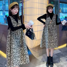 Maternity Autumn Suit Fashionable and High-Level Leopard Print Suspender Dress Small Maternity Sweater Two-piece Autumn and Wint