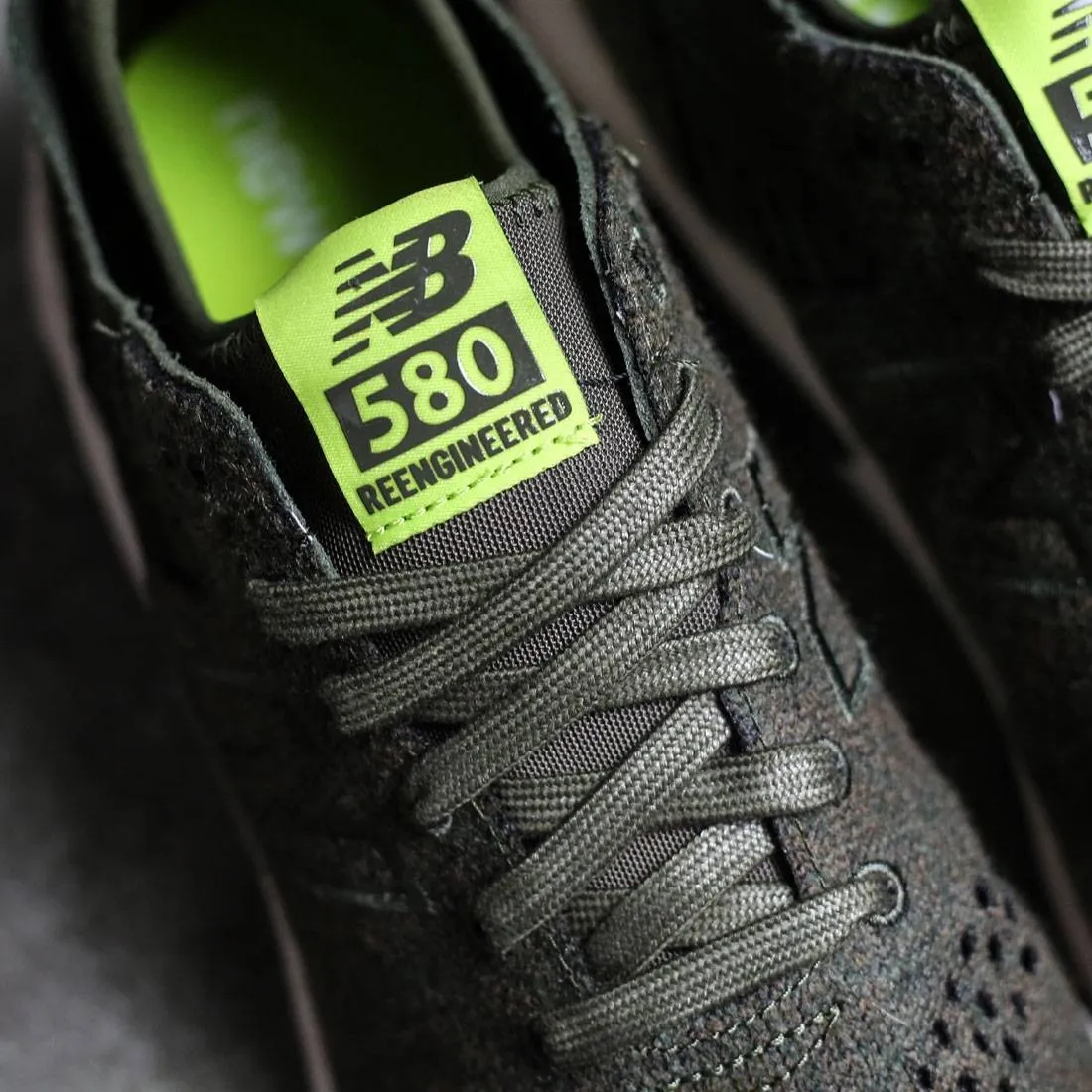 New Balance Men 580 Re-Engineered Wool MRT580DF (olive)