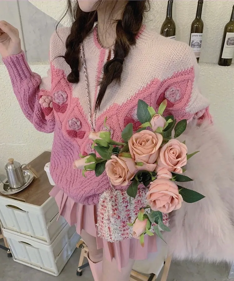 New Year's outfits are booming. Soft, lazy, sweet, three-dimensional flower sweater for women, fashionable age-reducing top. (S9