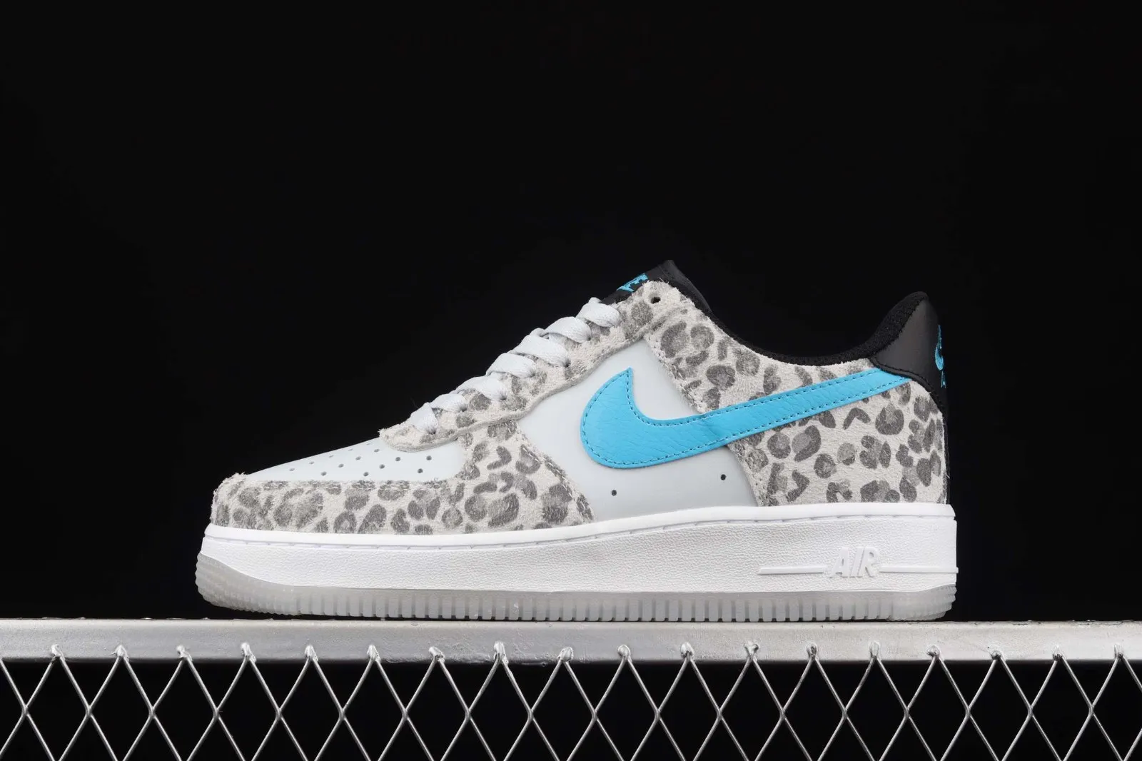 Nike Air Force 1 07 Low Leopard White Grey Light Blue Black DDJ6192-001