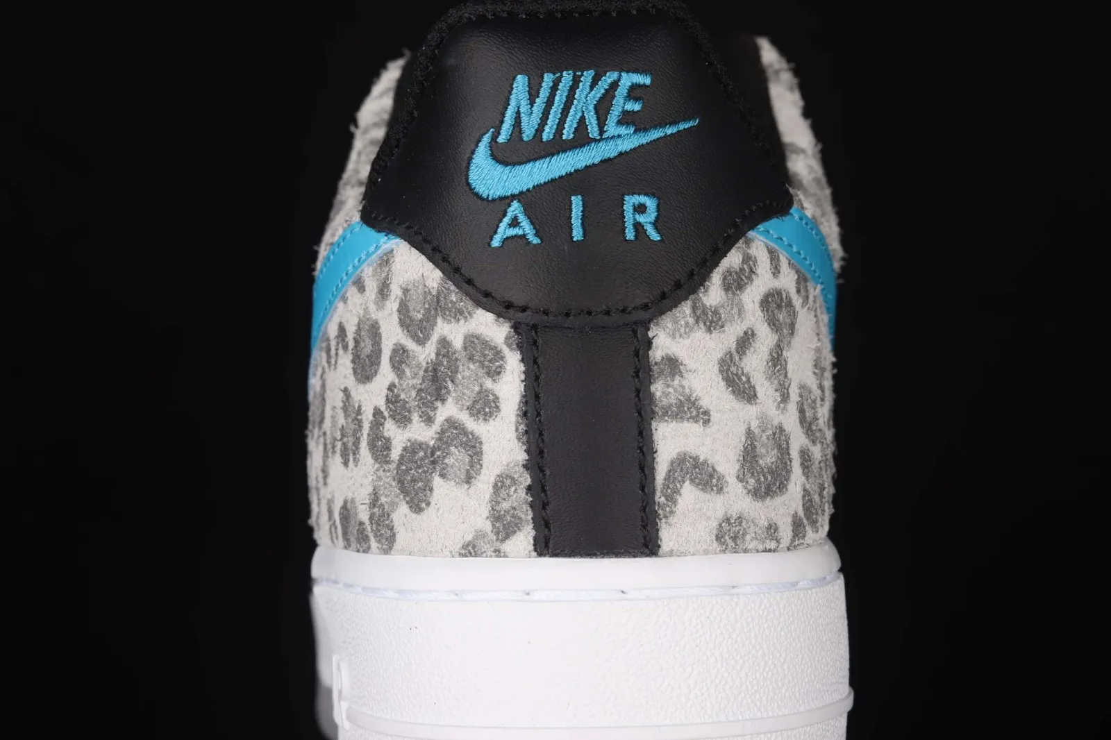 Nike Air Force 1 07 Low Leopard White Grey Light Blue Black DDJ6192-001