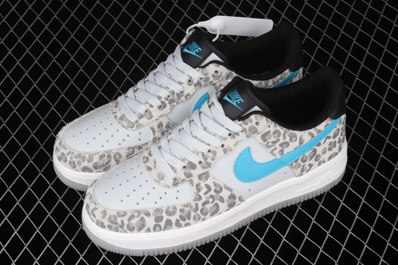 Nike Air Force 1 07 Low Leopard White Grey Light Blue Black DDJ6192-001