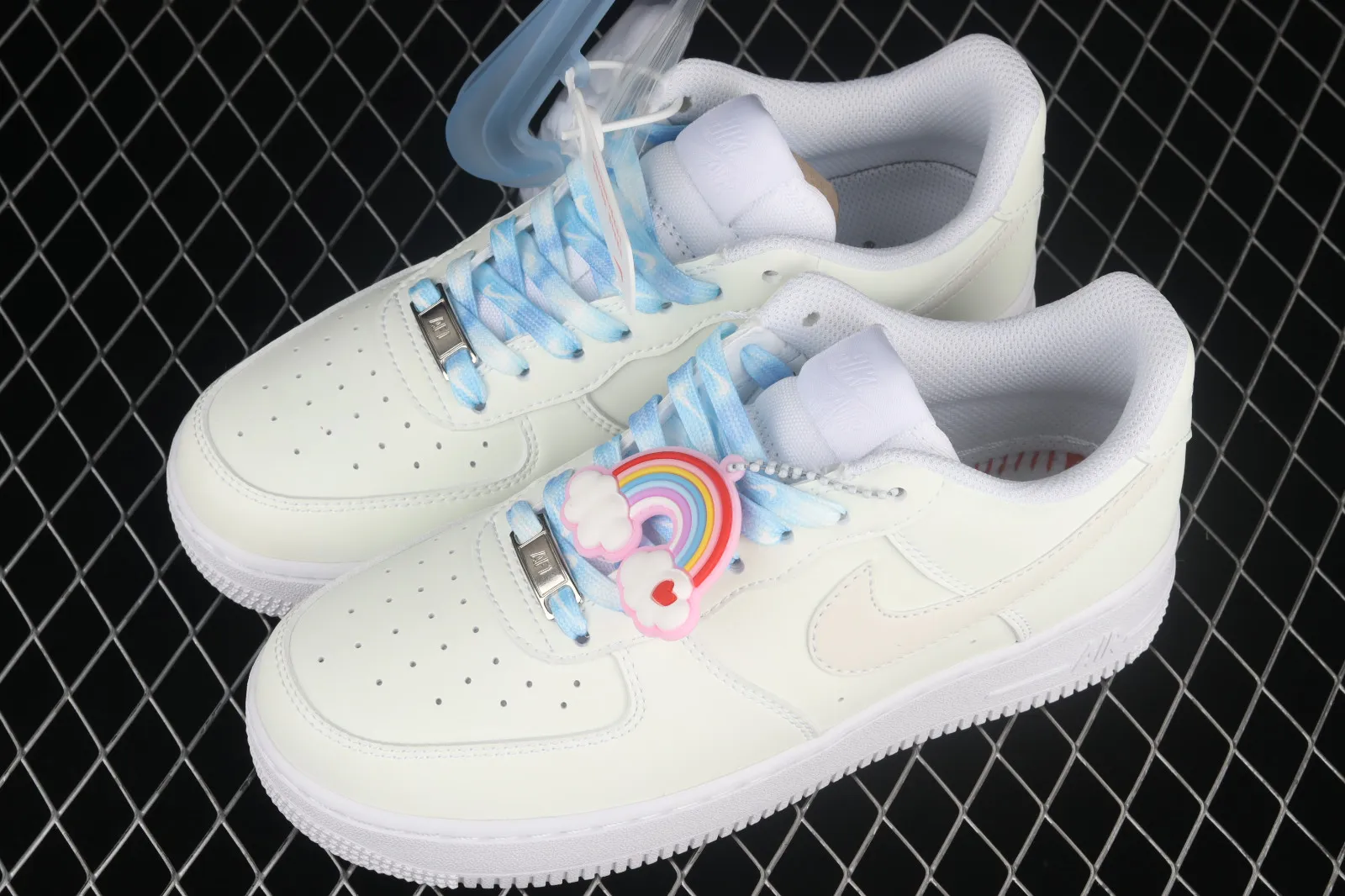 Nike Air Force 1 07 LX Fine Day White Blue DA8301-111