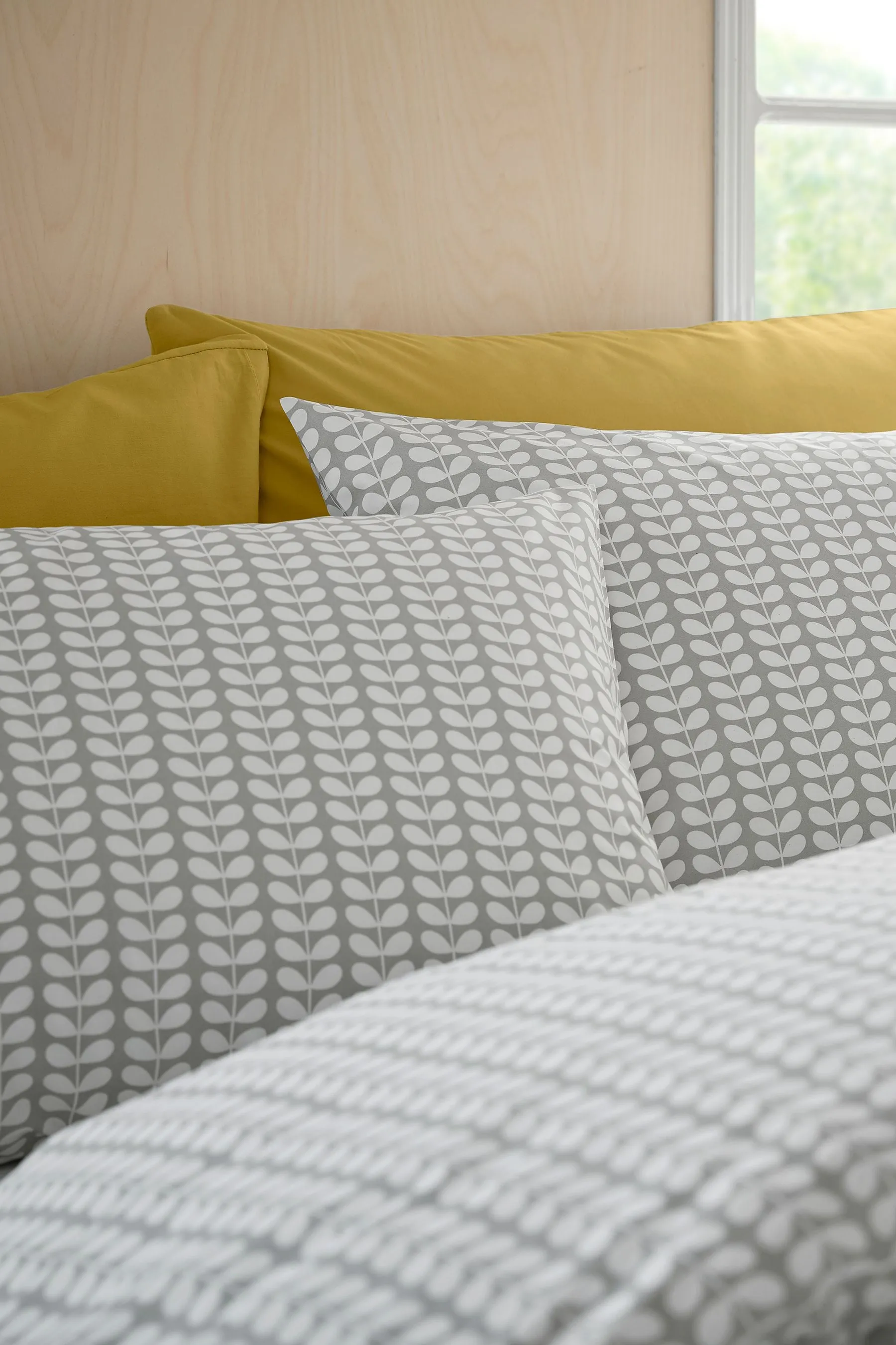 Orla Kiely Light Cool Grey Tiny Stem Duvet Cover