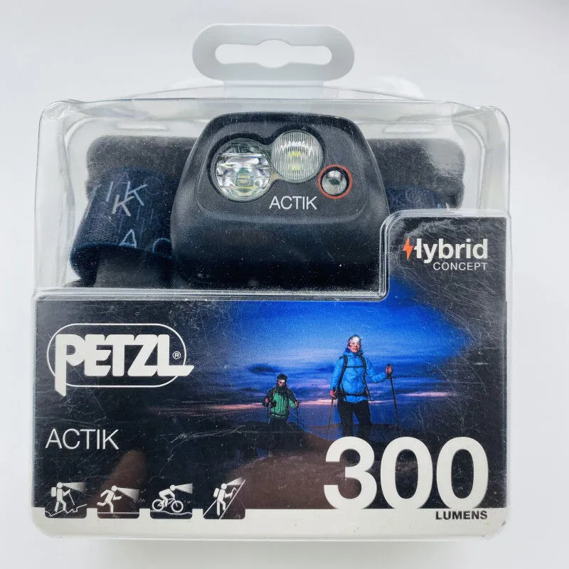 Petzl Actik - Second hand Headlamp - Black - One Size | Hardloop