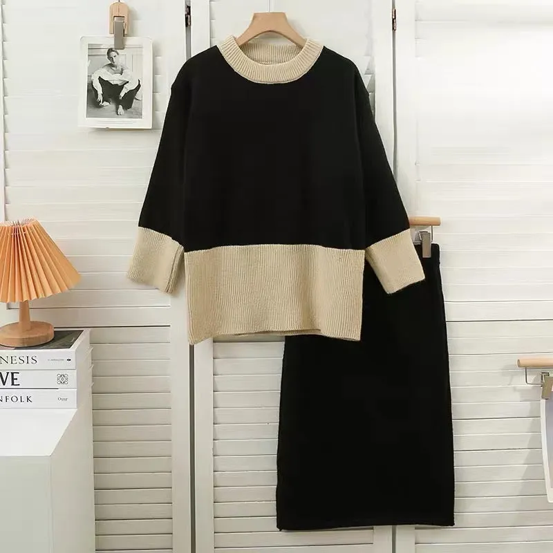 Suit for women in autumn and winter, lazy style, contrasting color splicing, round neck, long-sleeved loose sweater, elastic wai