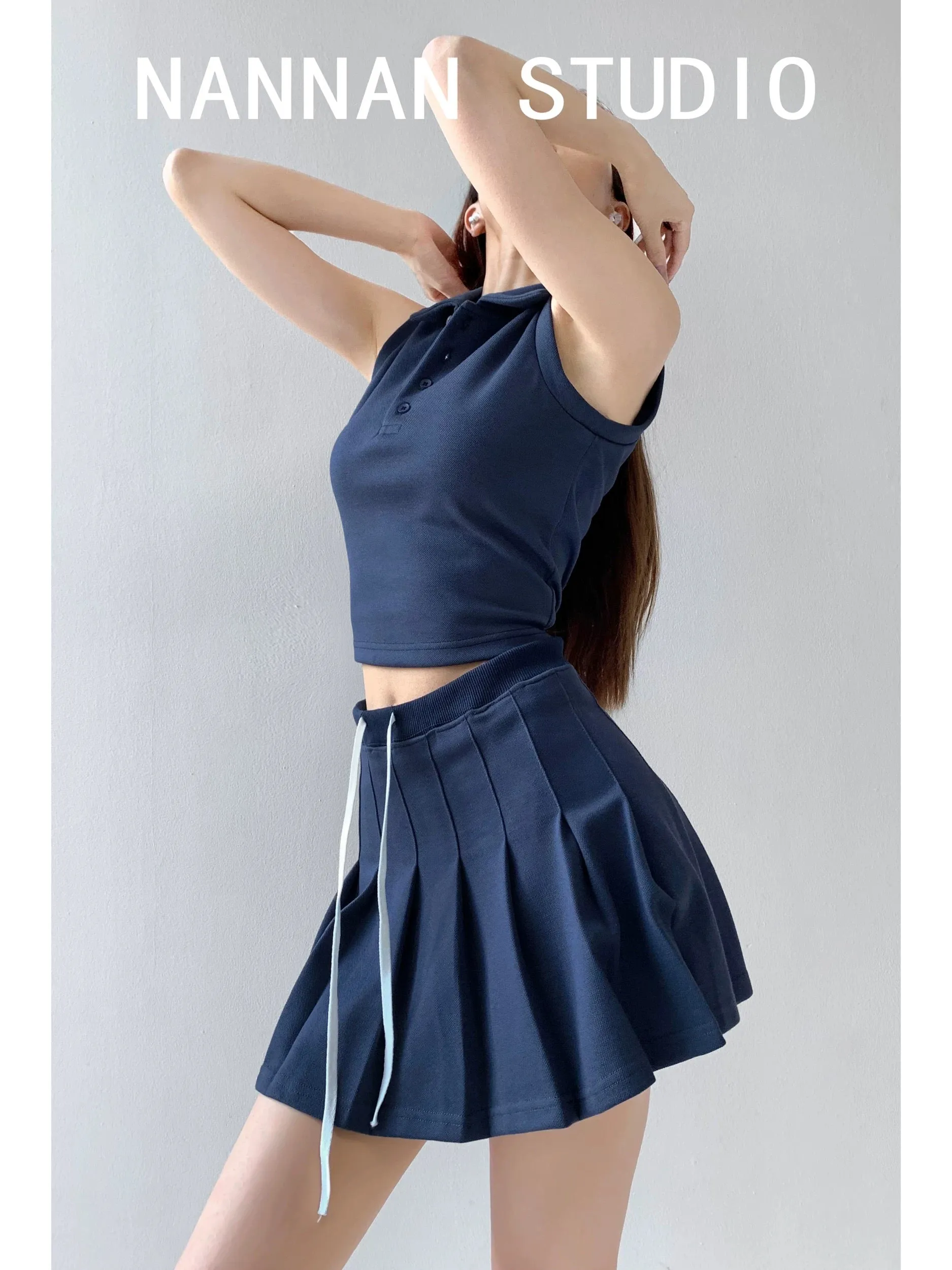 Summer rhythmic sports tennis style pleated skirt for women + sleeveless outer wear POLO collar bottoming vest two-piece set