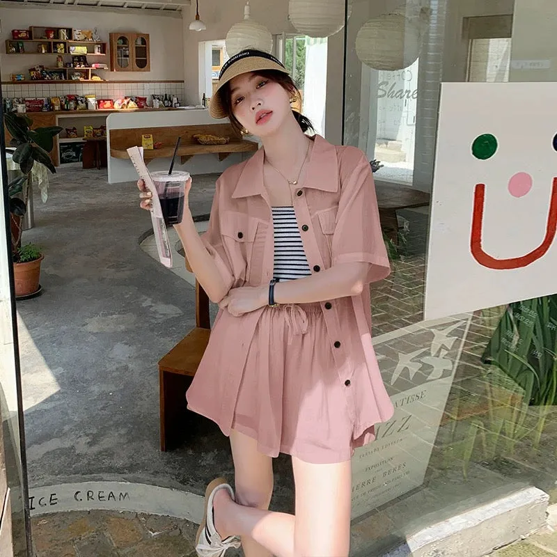 This year's popular fashion casual suits for women in summer 2024 new complete sets with suspenders cardigan shorts three-piece 