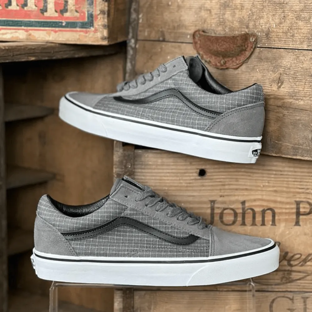 Vans Mens Old Skool Trainers in Pewter/Grey