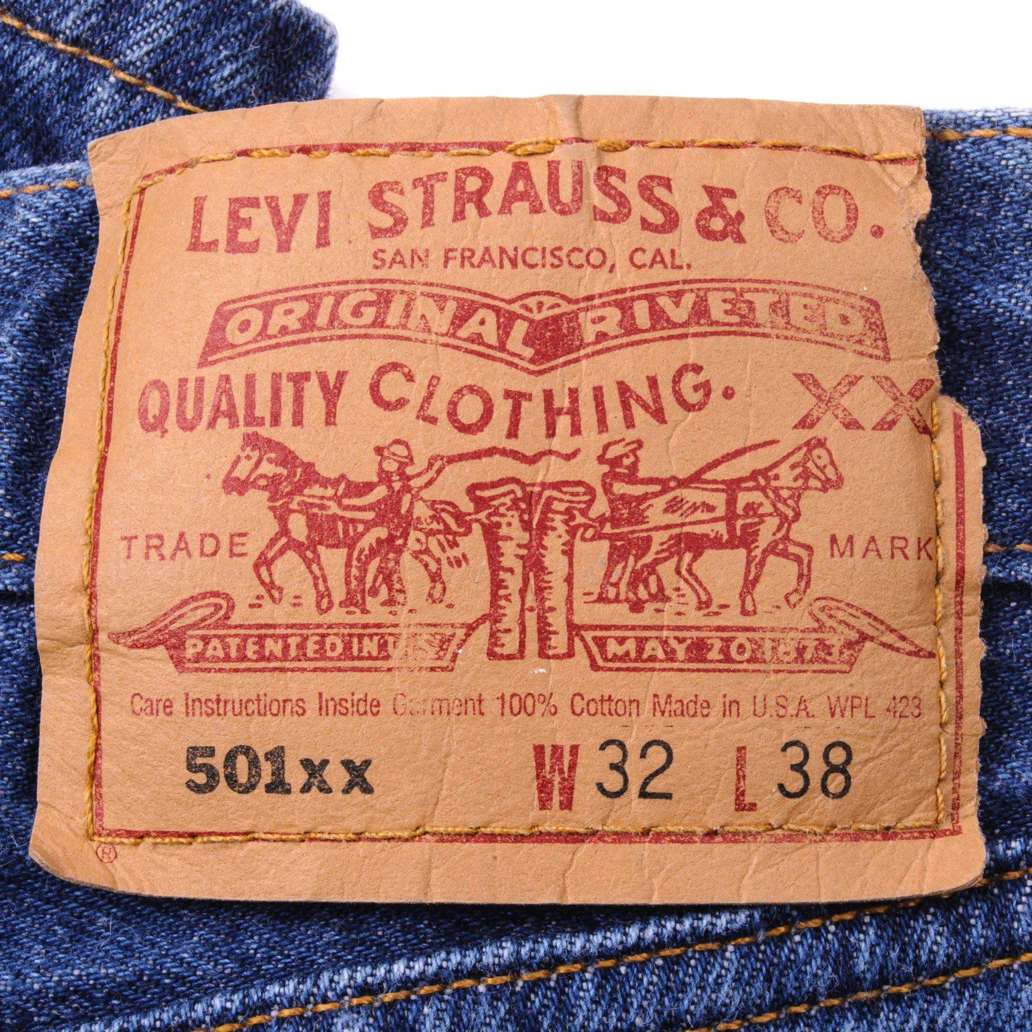 VINTAGE LEVIS 501 JEANS INDIGO 1990'S SIZE W30 L34 MADE IN USA